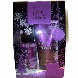 Victoria Secret Love Spell Mist and Lotion Set